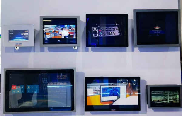 華北工控工業平板.jpg 華北工控工業平板.jpg