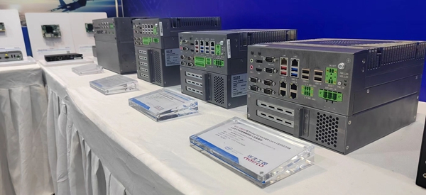 華北工控帶來了英特爾12/13/14代系列嵌入式計算機 華北工控帶來了英特爾12/13/14代系列嵌入式計算機